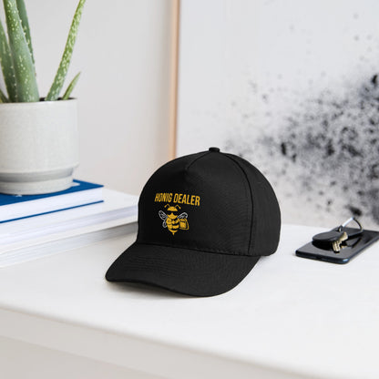 Honig Dealer Baseballcap in Schwarz – auf dem Schreibtisch
