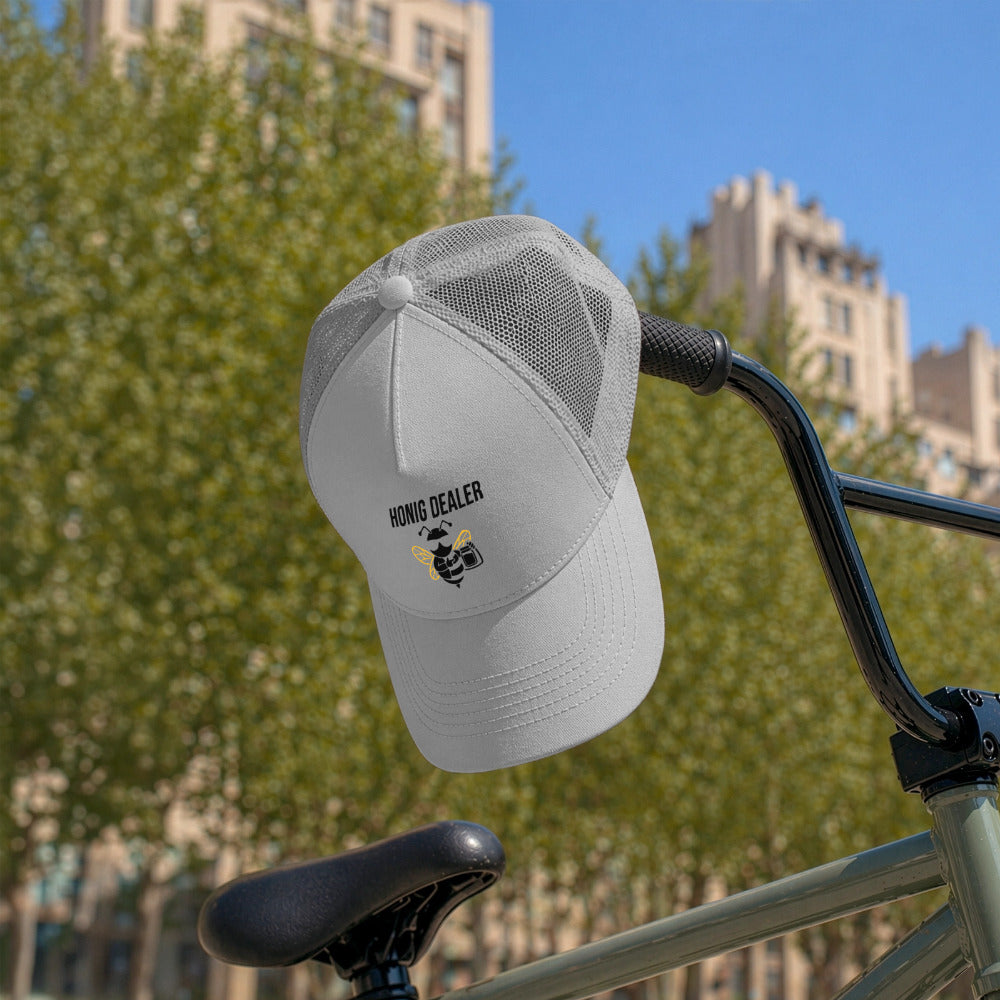 Honig Dealer Kinder-Trucker-Cap in Hellgrau – im Freien
