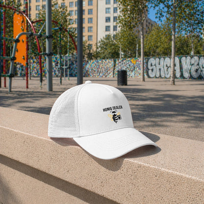 Honig Dealer Kinder-Trucker-Cap in Weiß – im Freien