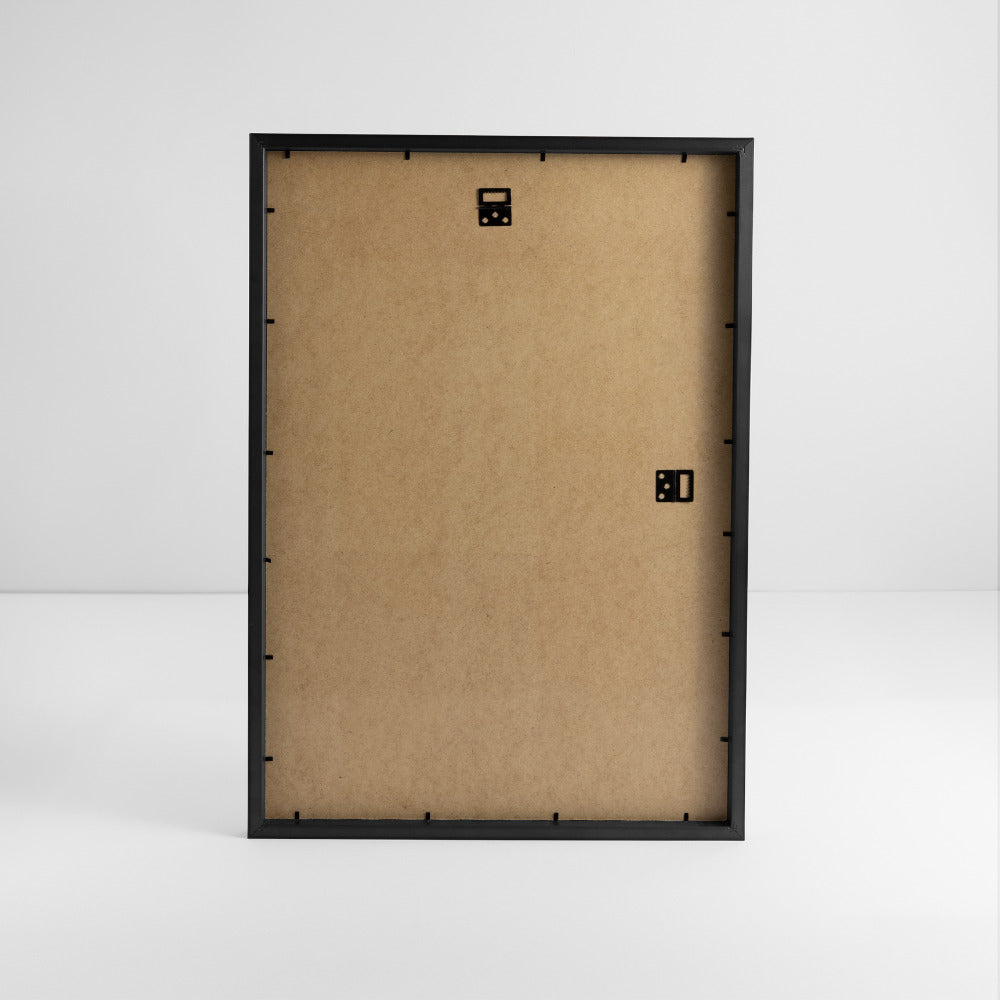 Honig Dealer Gerahmtes Poster (49 × 69 cm) mit Rahmen in Schwarz – Rückseite