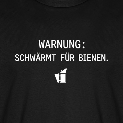 IMKER Smoker Schwärmmodus T-Shirt in Schwarz – Druck im Detail